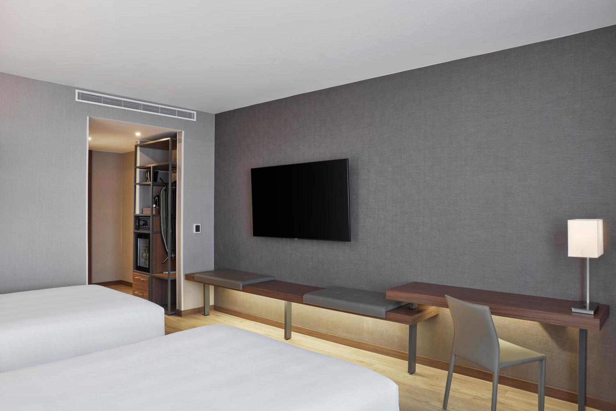 Ac Hotel By Marriott Saltillo Exterior foto