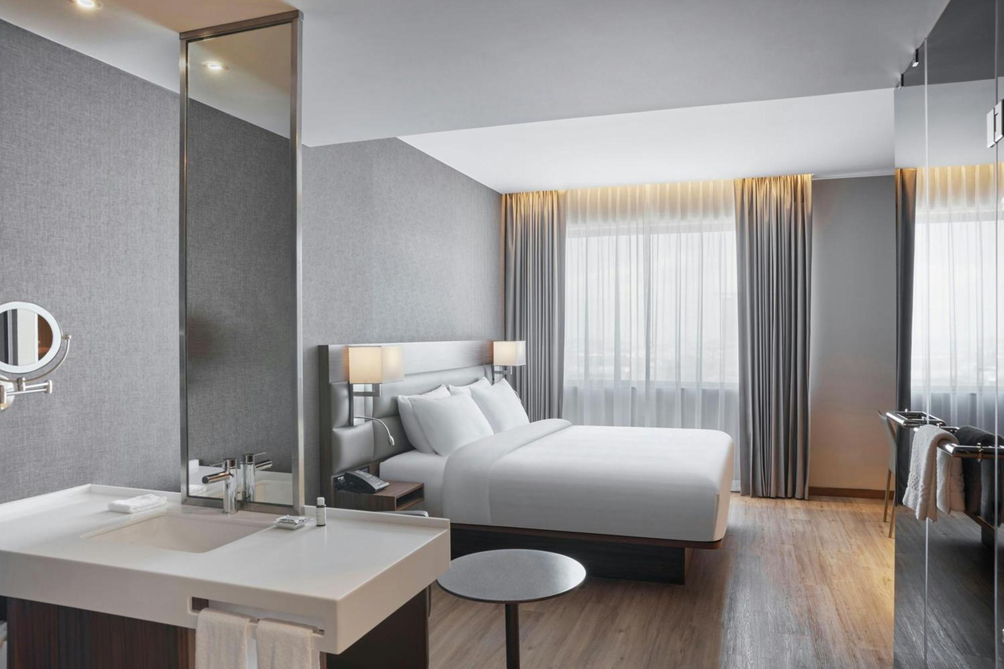 Ac Hotel By Marriott Saltillo Exterior foto