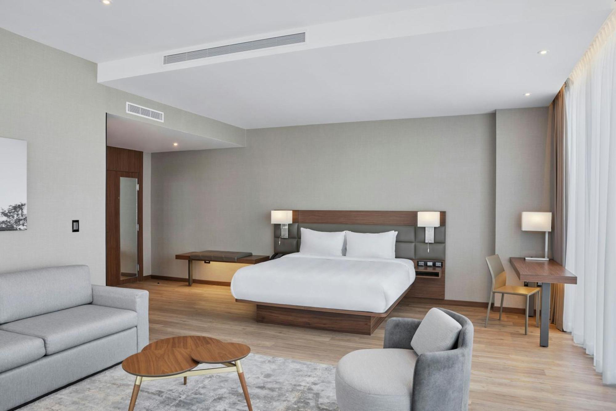 Ac Hotel By Marriott Saltillo Exterior foto