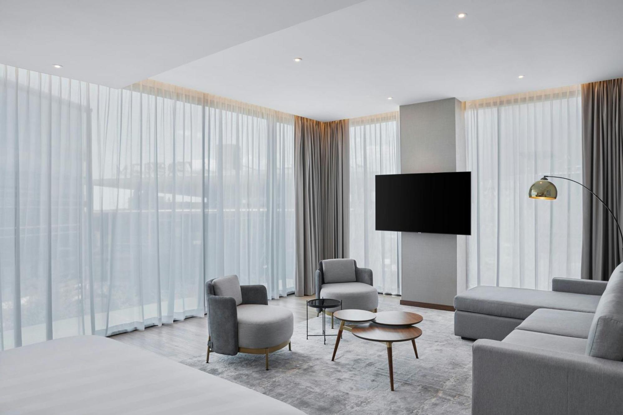 Ac Hotel By Marriott Saltillo Exterior foto